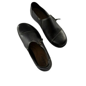 Clark’s Black Cora Harbor Ultimate Comfort Zip Up Leather Shoes Women’s Size 7.5